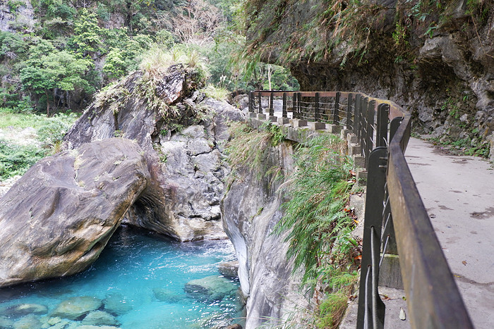 砂卡礑步道 神秘谷步道 太魯閣 台灣百大必訪步道 花蓮 Abic愛貝客親子遊